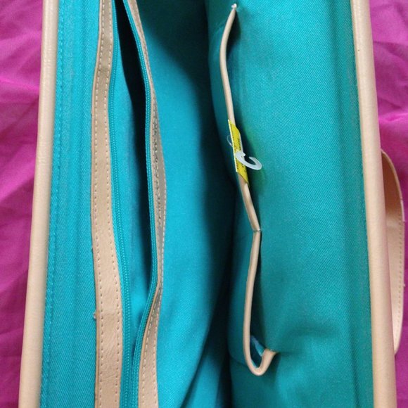 Bag Purse Bath & Body Works Travel Carry on Beach Stripes Vacation Weekend Fun - Picture 6 of 7